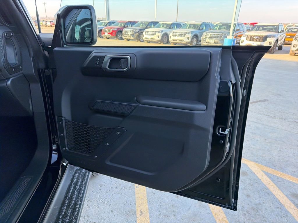 New 2025 Ford Bronco Outer Banks w/ Sasquatch Package image 26