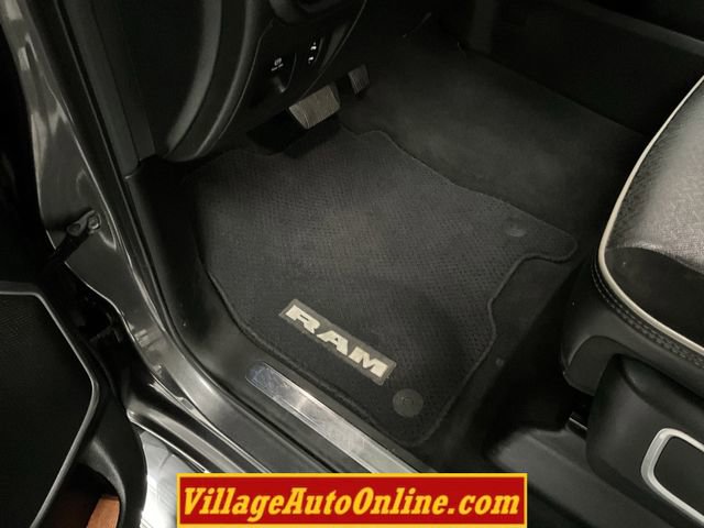 Used 2019 RAM 1500 Laramie image 19