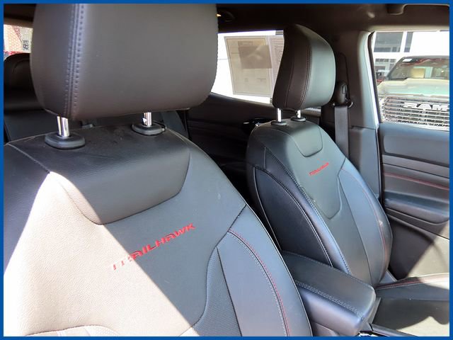 Used 2023 Jeep Compass Trailhawk w/ Trailhawk Elite Group AWD/4WD image 9