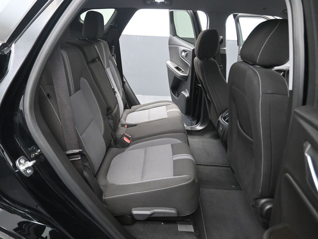 Used 2025 Chevrolet Blazer LT FWD image 14