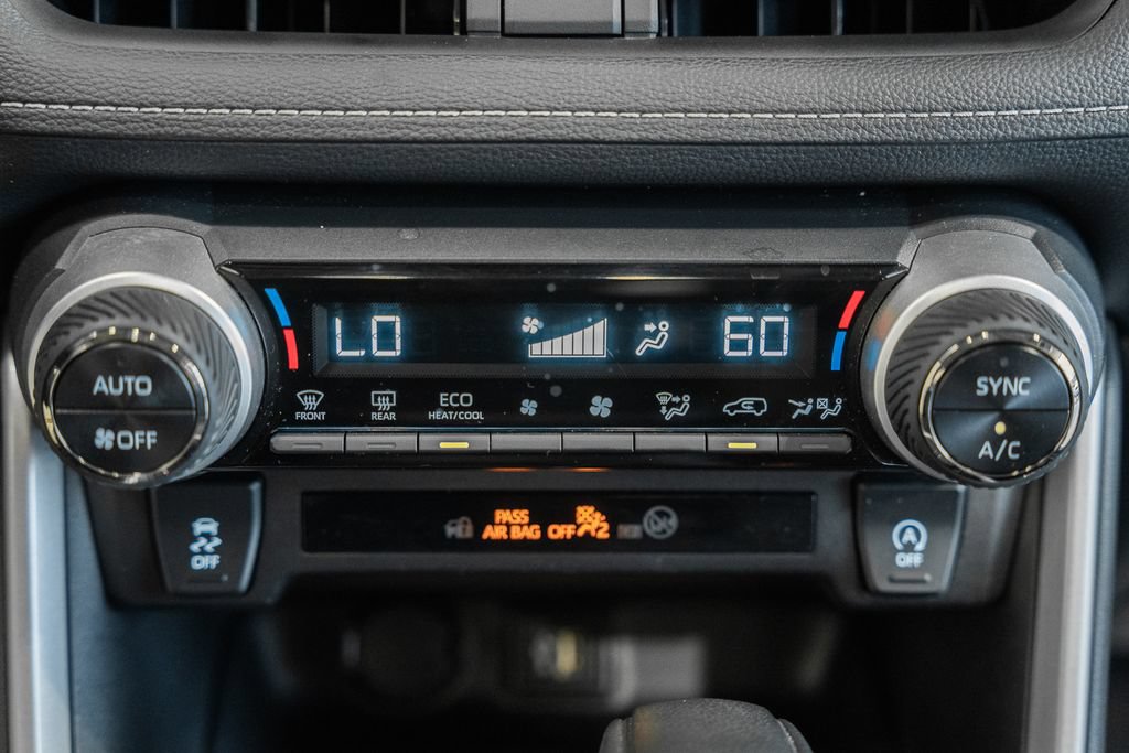 Certified 2025 Toyota RAV4 XLE AWD/4WD image 20