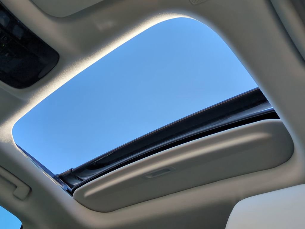 Used 2023 Lexus RX 350h image 20