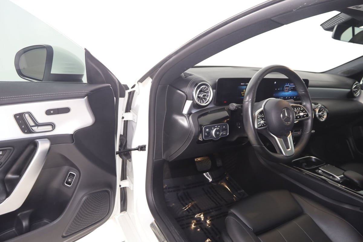 Used 2021 Mercedes-Benz CLA 250 4MATIC w/ Premium Package image 52