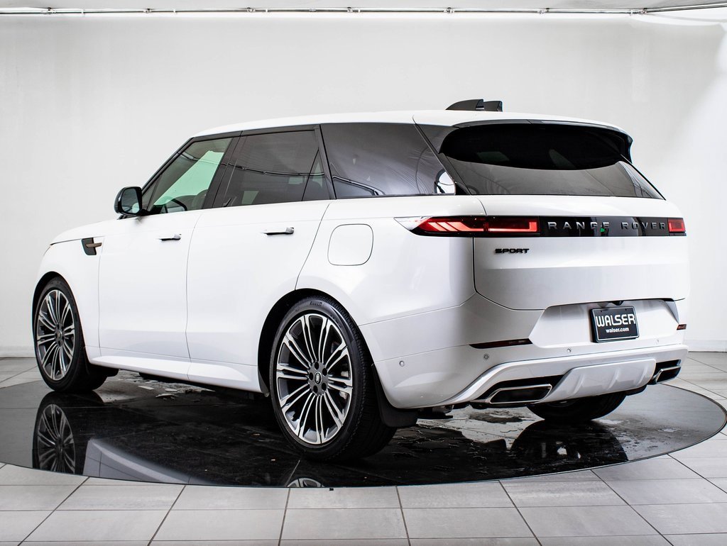 New 2025 Land Rover Range Rover Sport Dynamic SE image 10
