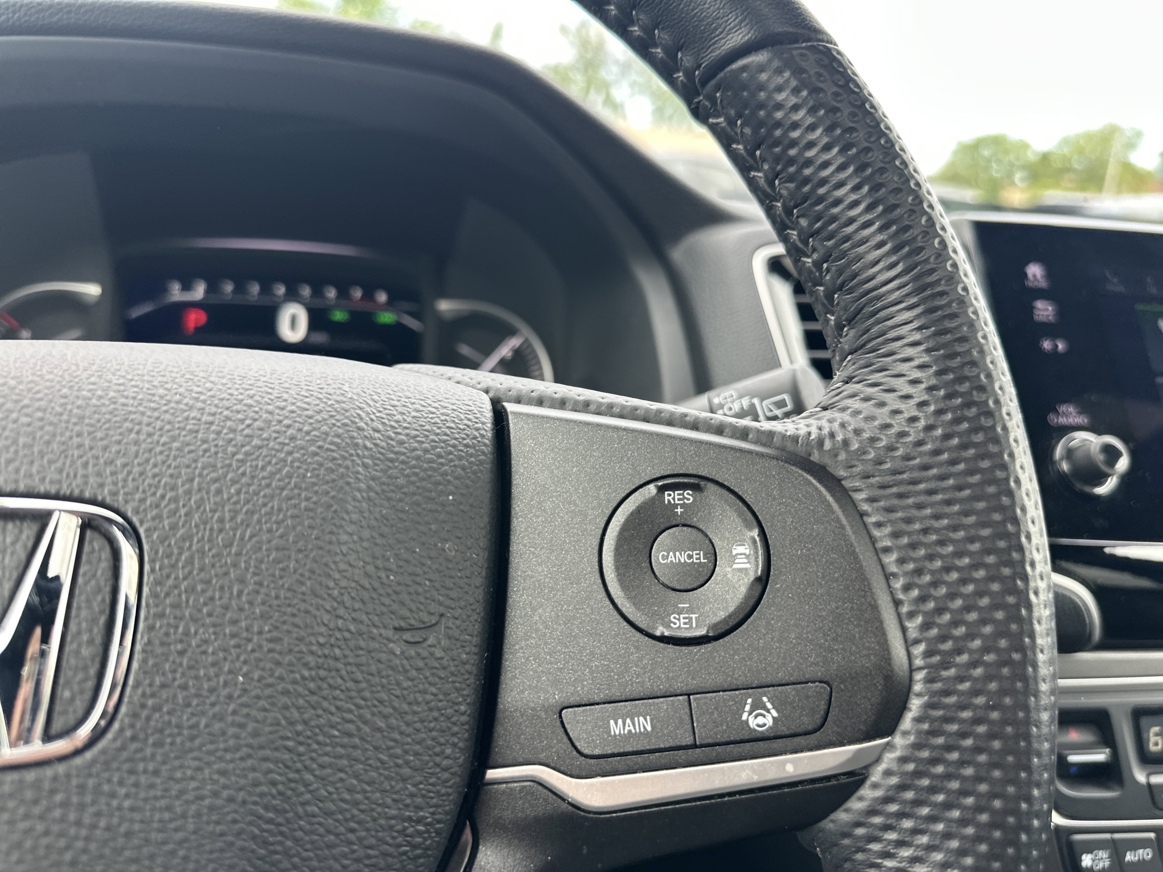 Used 2025 Honda Passport EX-L image 22