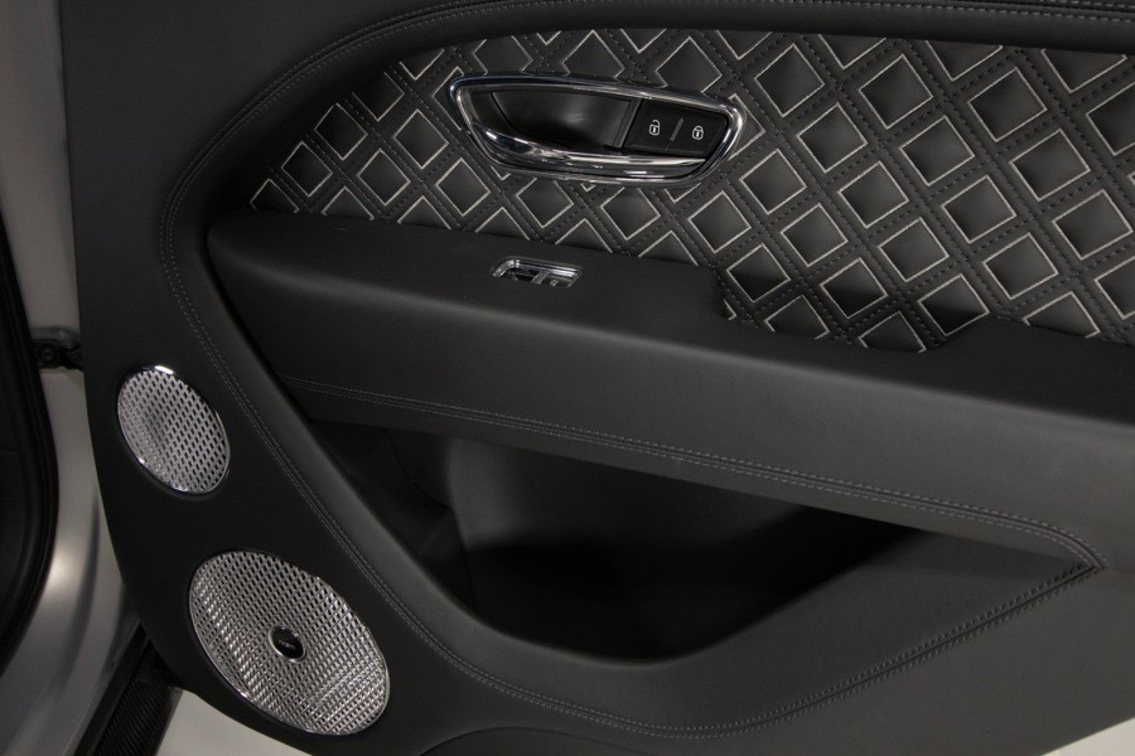 Used 2023 Bentley Bentayga Speed image 75