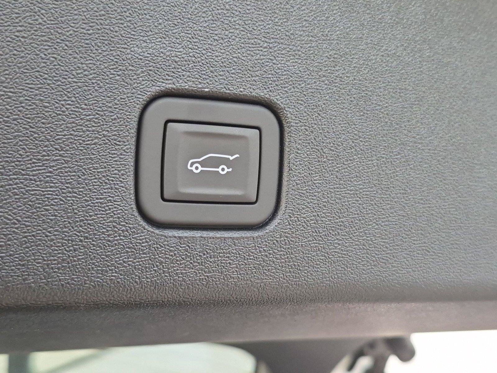 New 2027 Cadillac Optiq Luxury RWD image 29