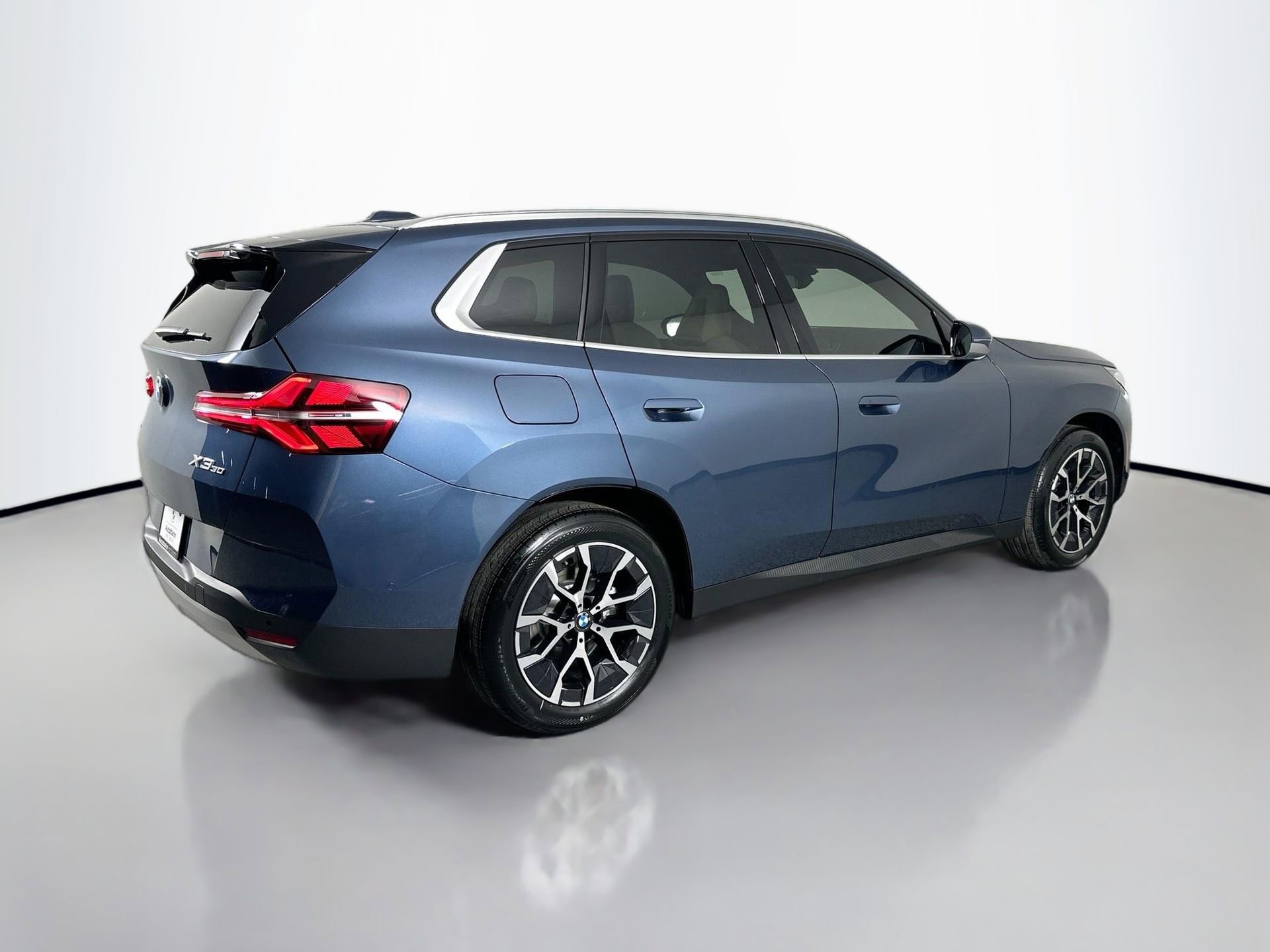 New 2026 BMW X3 xDrive30 w/ Convenience Package image 5