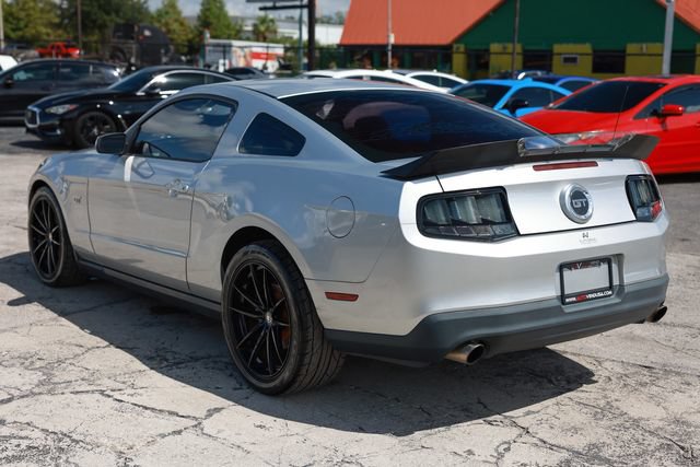 Used 2010 Ford Mustang GT Premium RWD image 8