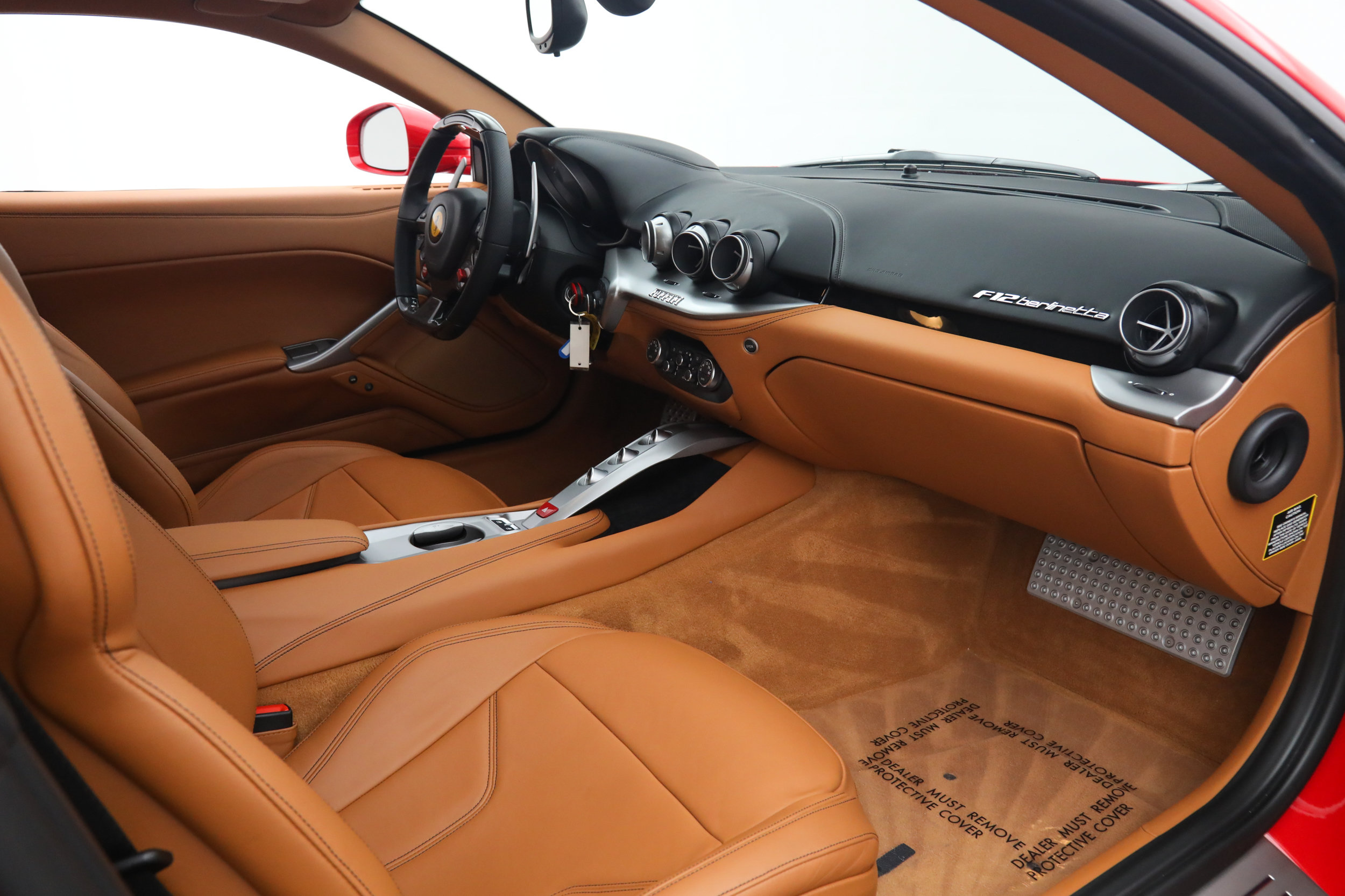 Used 2016 Ferrari F12 Berlinetta RWD image 20