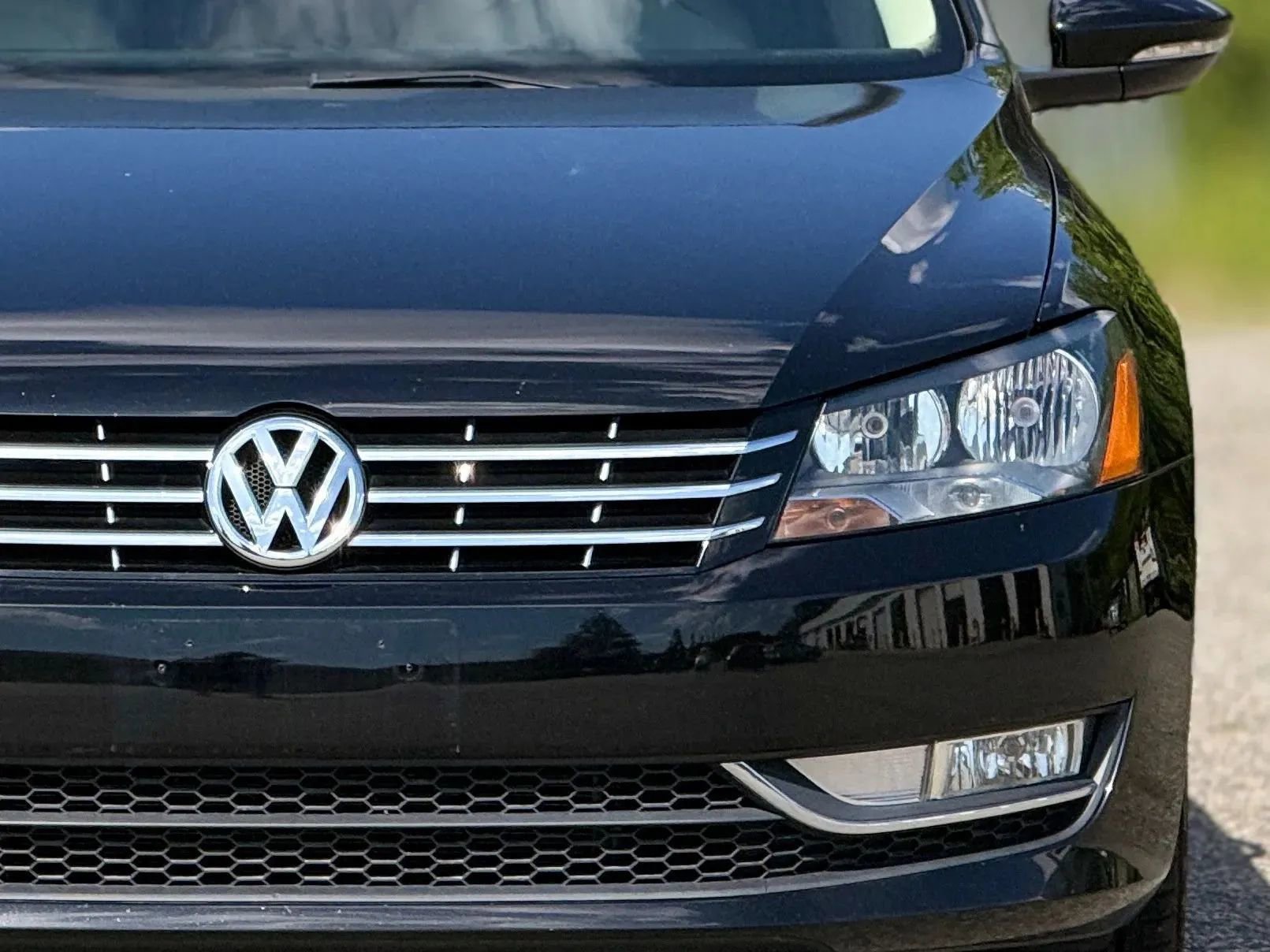 Used 2012 Volkswagen Passat 3.6 SEL Premium image 12