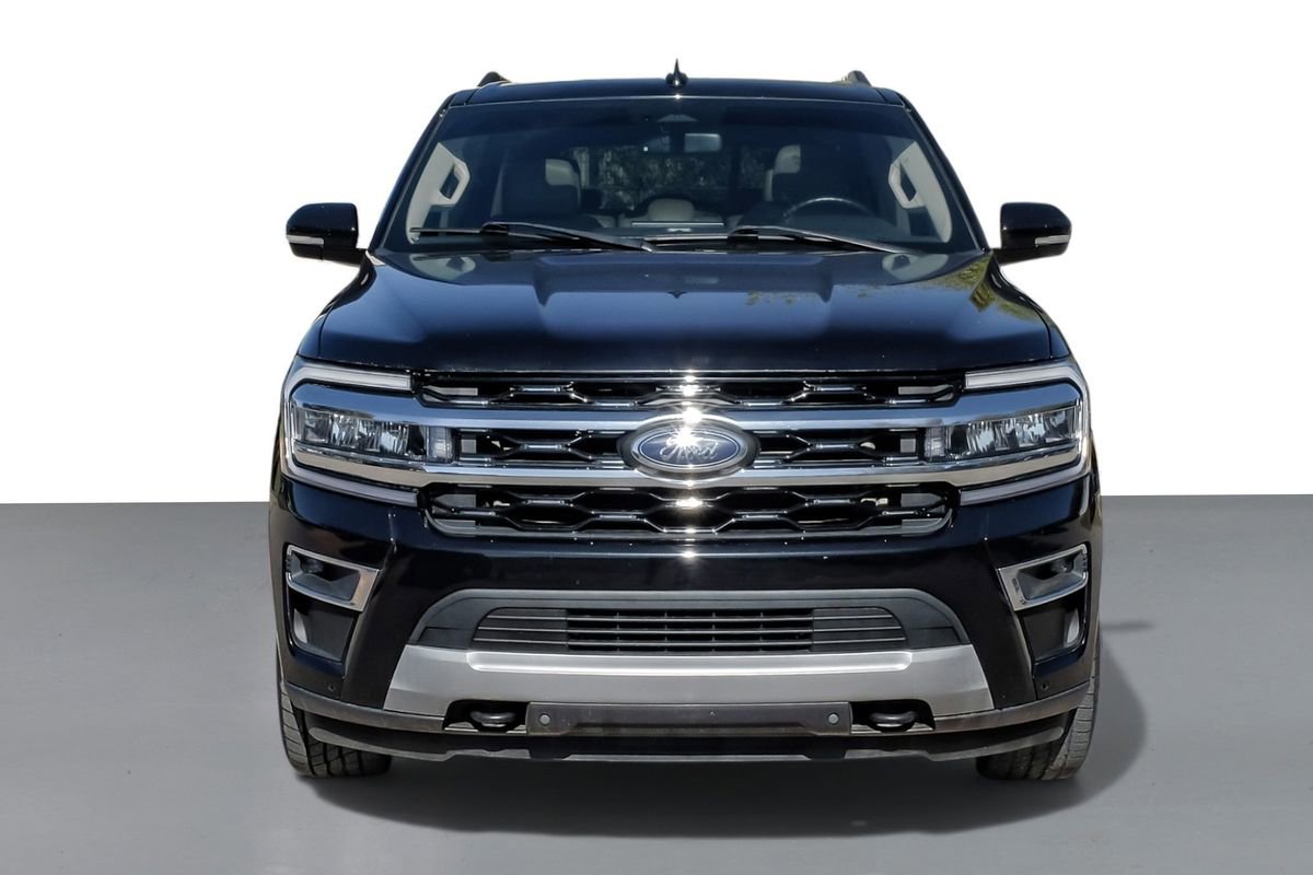 Used 2022 Ford Expedition Max Limited image 3