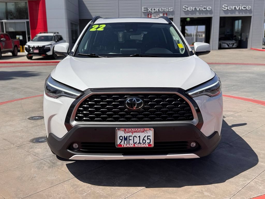 Used 2022 Toyota Corolla Cross XLE AWD/4WD image 3