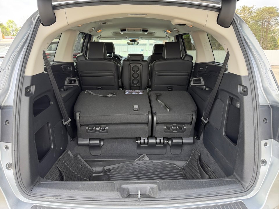 Certified 2025 Honda Odyssey Touring image 19