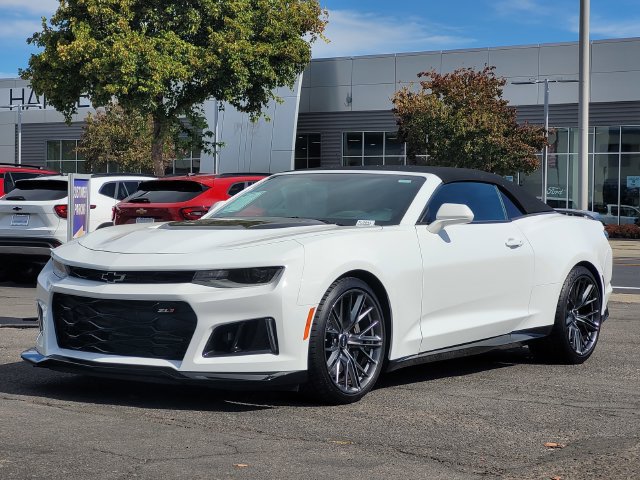 Used 2023 Chevrolet Camaro ZL1 RWD image 10