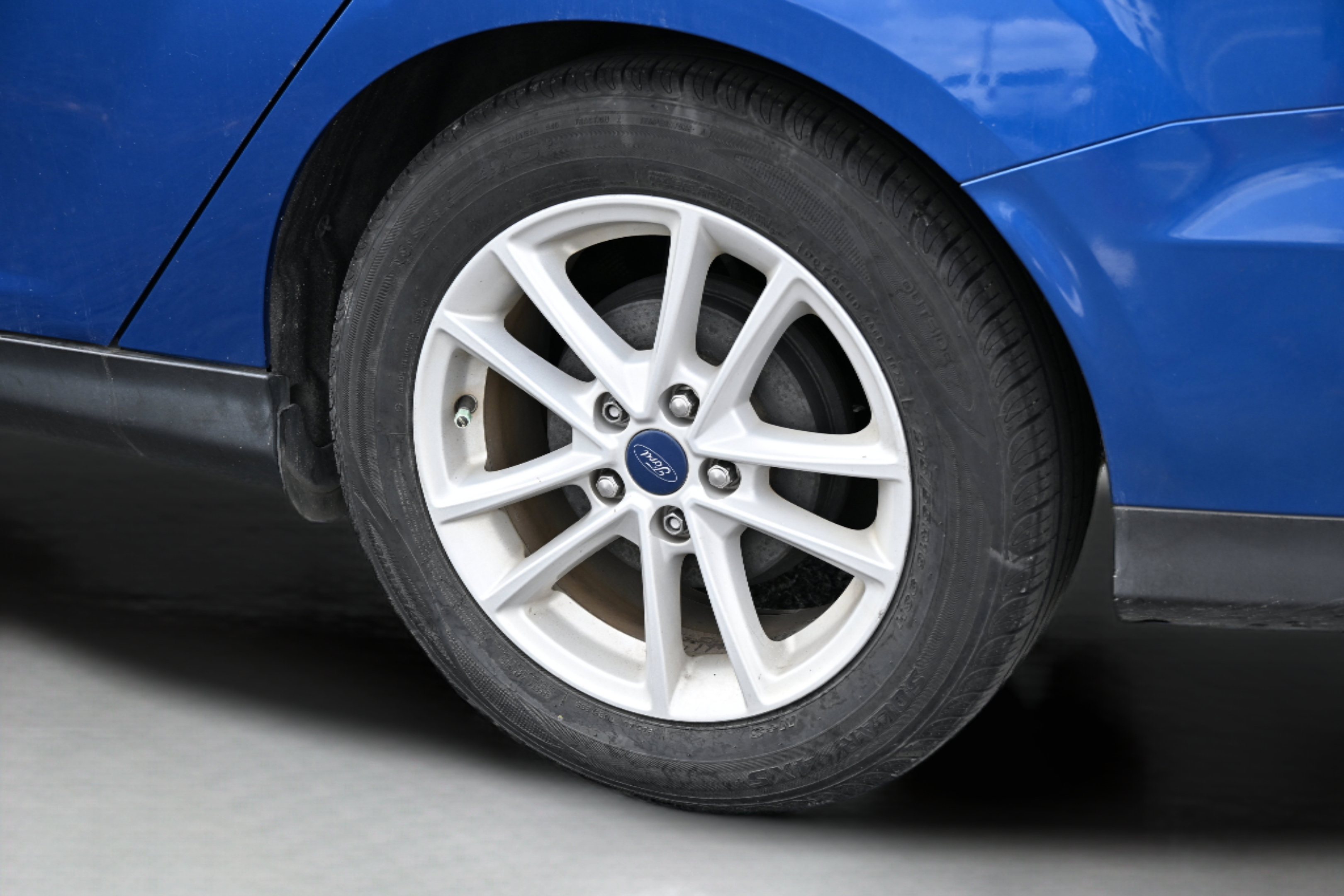 Used 2018 Ford Focus SE FWD image 35