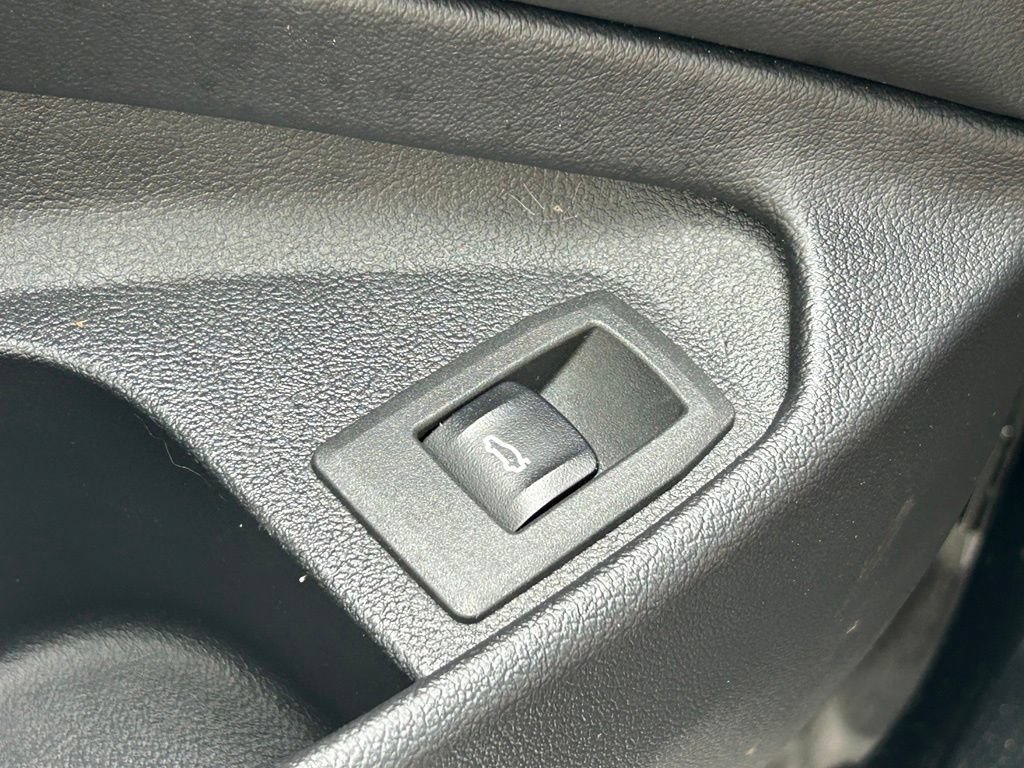 Used 2025 BMW 430i Coupe RWD image 17