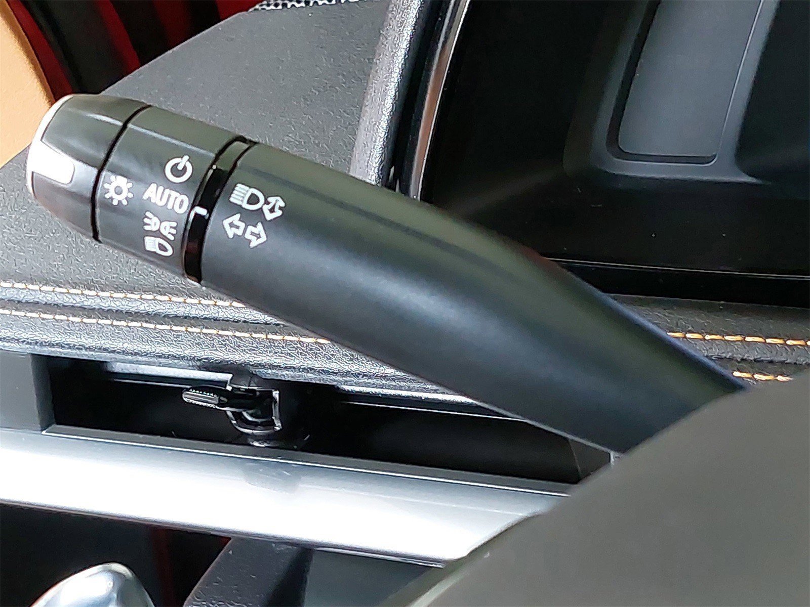 Used 2023 Chevrolet Corvette Stingray Preferred Conv w/ 2LT image 18