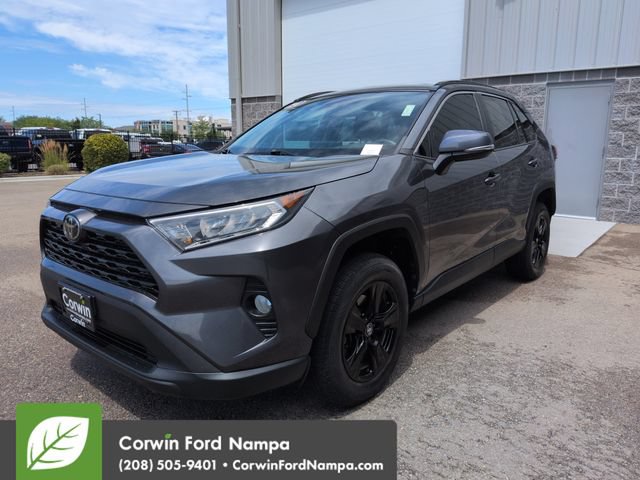 Used 2021 Toyota RAV4 XLE w/ XLE Grade Weather Package AWD/4WD image 7