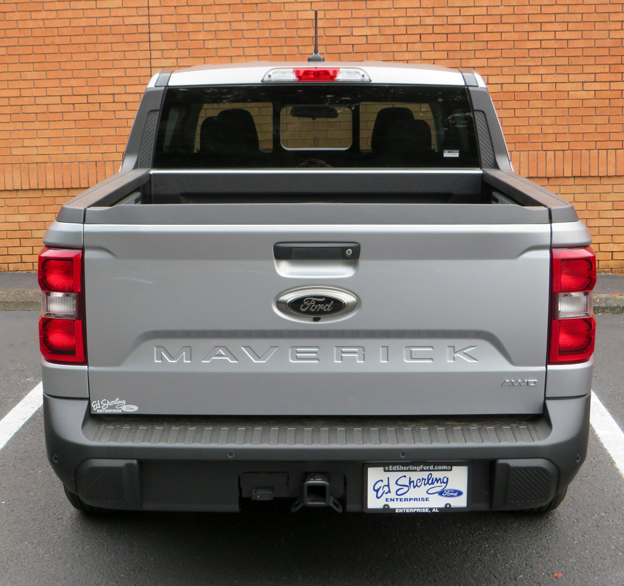 New 2024 Ford Maverick Lariat w/ Black Appearance Package image 5