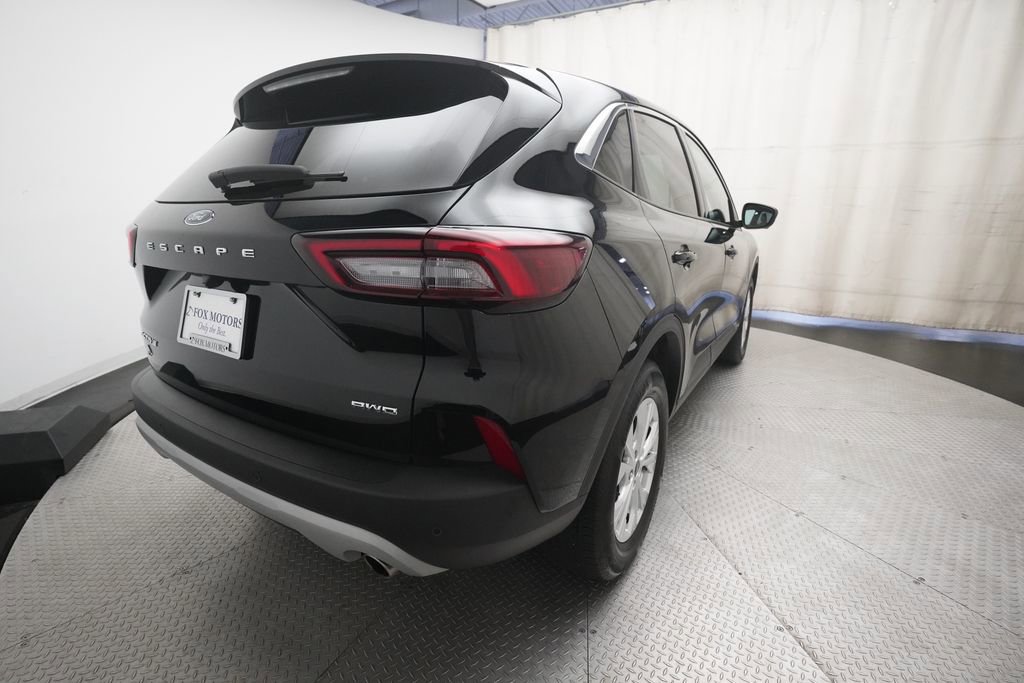 Used 2023 Ford Escape Active w/ Tech Pack #2 AWD/4WD image 13