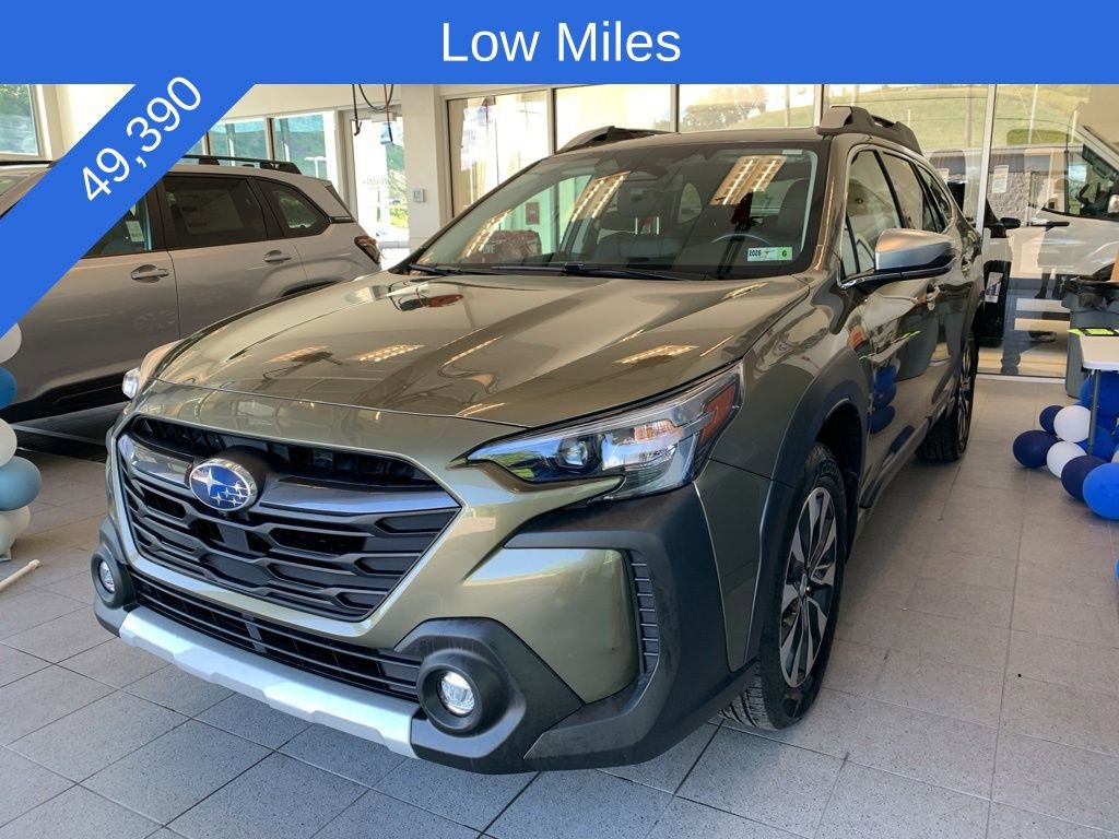 Used 2023 Subaru Outback Touring XT AWD/4WD image 2