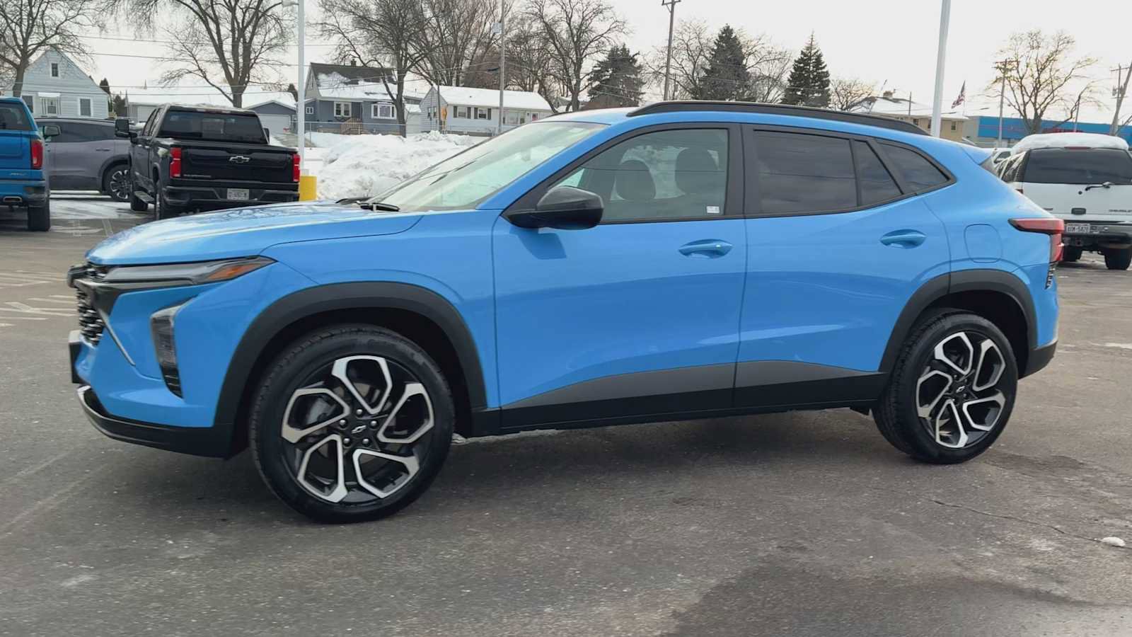 Certified 2024 Chevrolet Trax RS w/ Driver Confidence Package image 6