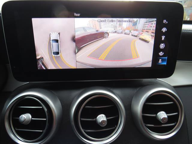 Used 2022 Mercedes-Benz GLC 300 4MATIC Coupe image 18