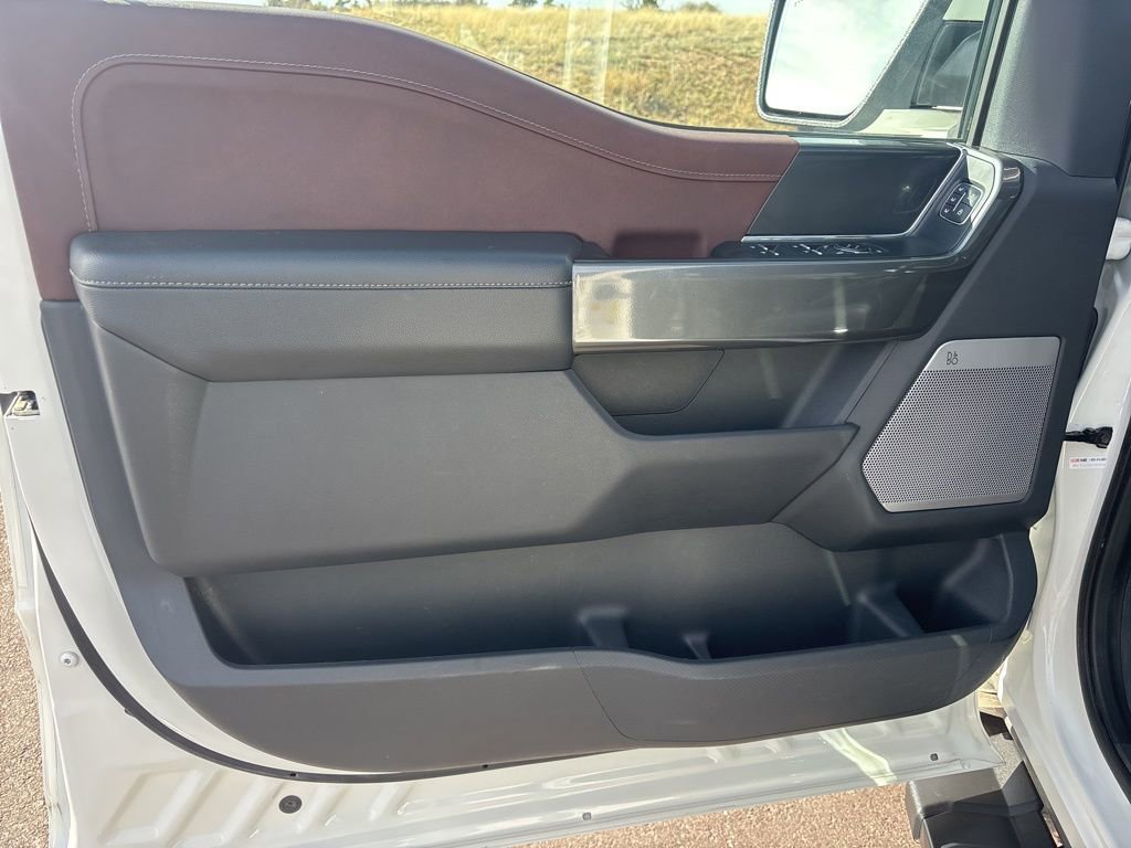 Used 2023 Ford F150 Lariat w/ Equipment Group 502A High image 10