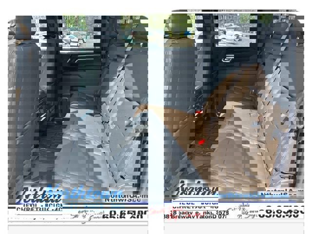 New 2025 GMC Sierra 3500 SLT w/ SLT Convenience Package image 18