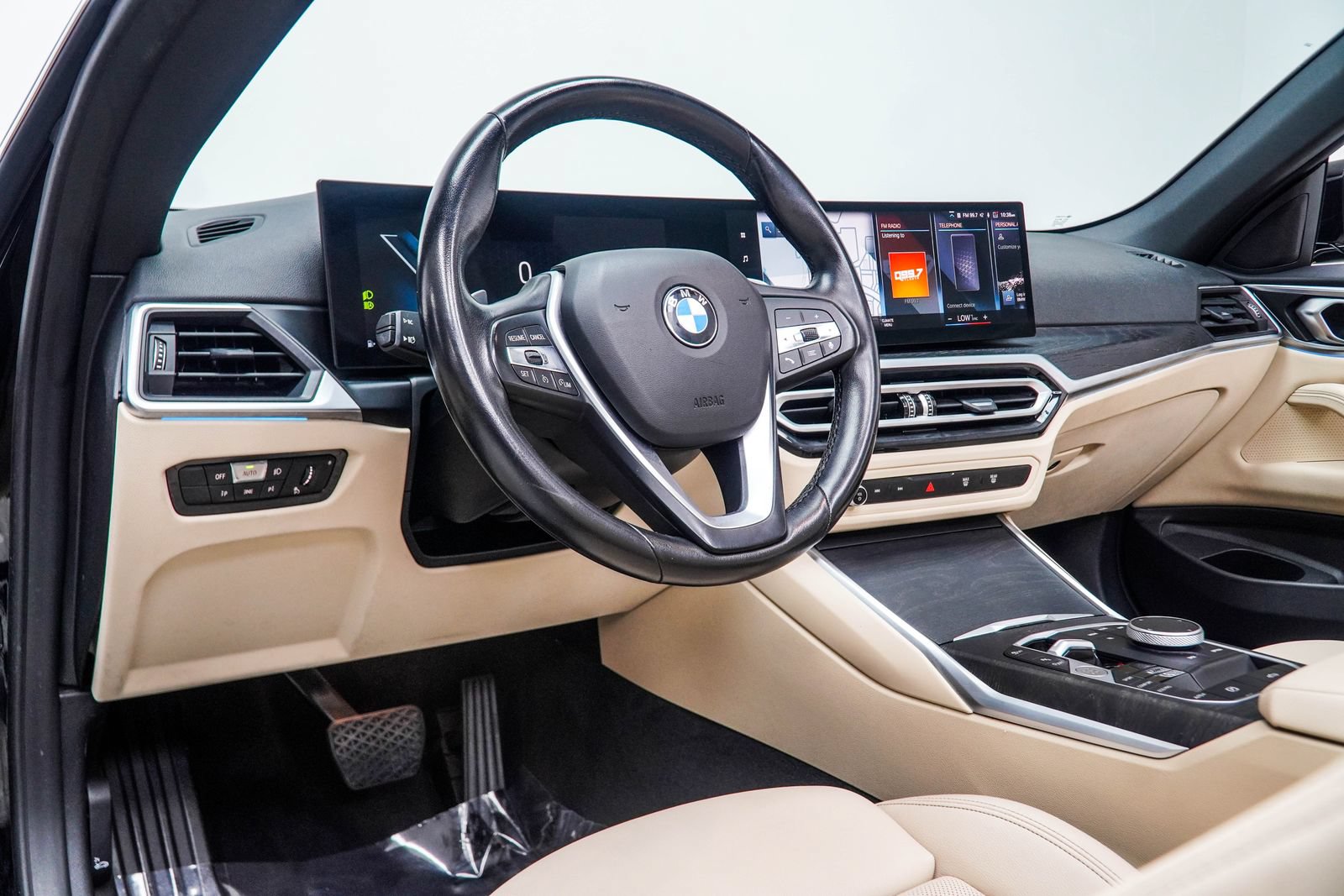 Used 2024 BMW 430i Convertible RWD image 19