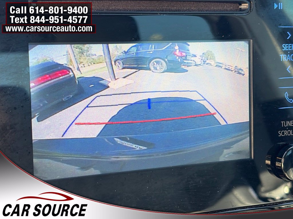 Used 2017 Toyota Corolla SE FWD image 18
