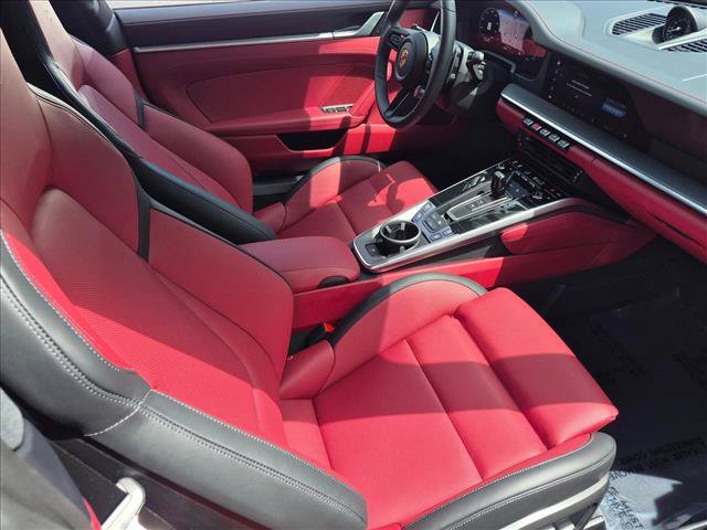 Used 2025 Porsche 911 Carrera RWD image 20