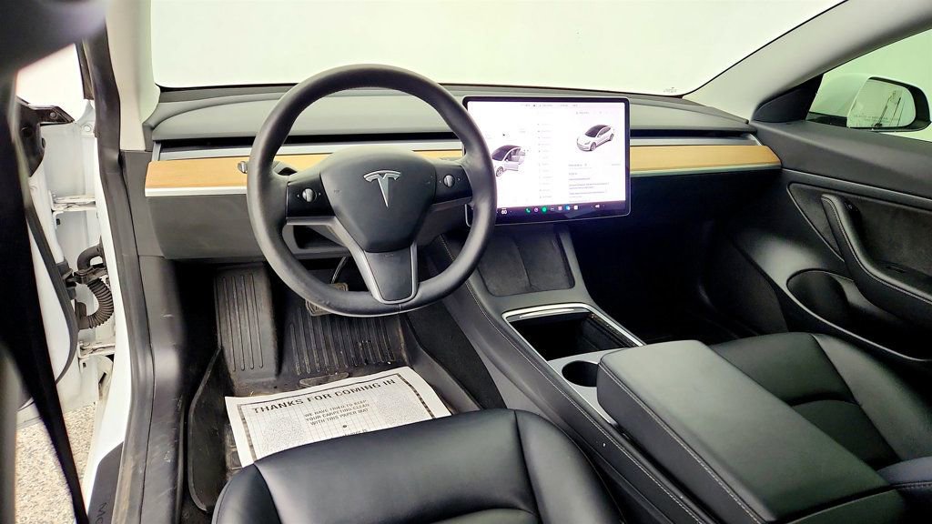 Used 2021 Tesla Model 3 Standard Range Plus RWD image 12