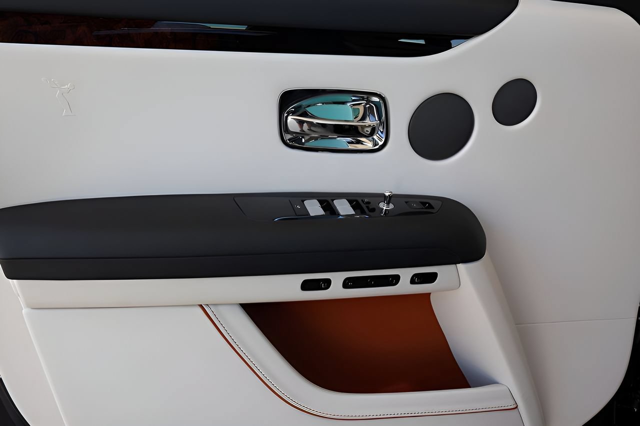 New 2026 Rolls-Royce Ghost AWD/4WD image 12