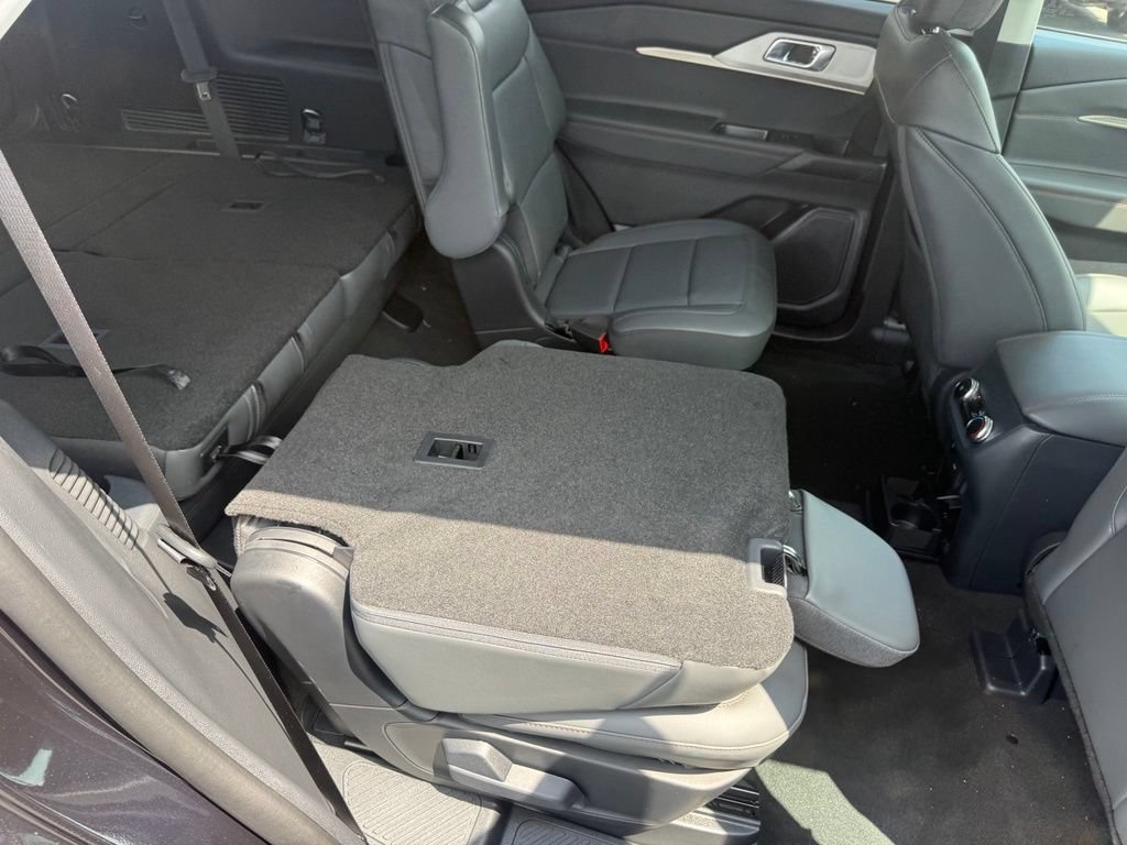 New 2026 Ford Explorer Active w/ Active Comfort Package AWD/4WD image 58