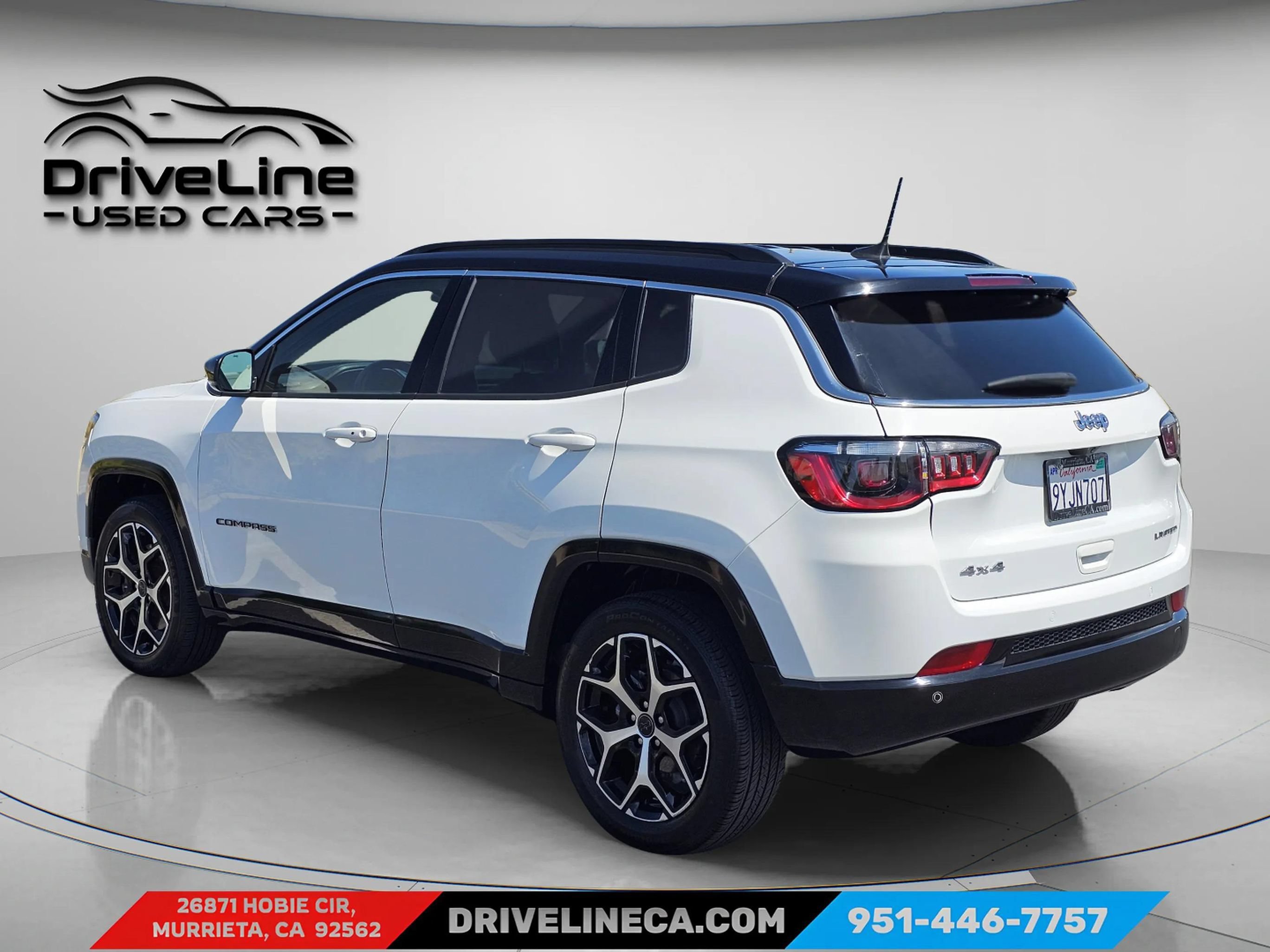 Used 2025 Jeep Compass Limited AWD/4WD image 10