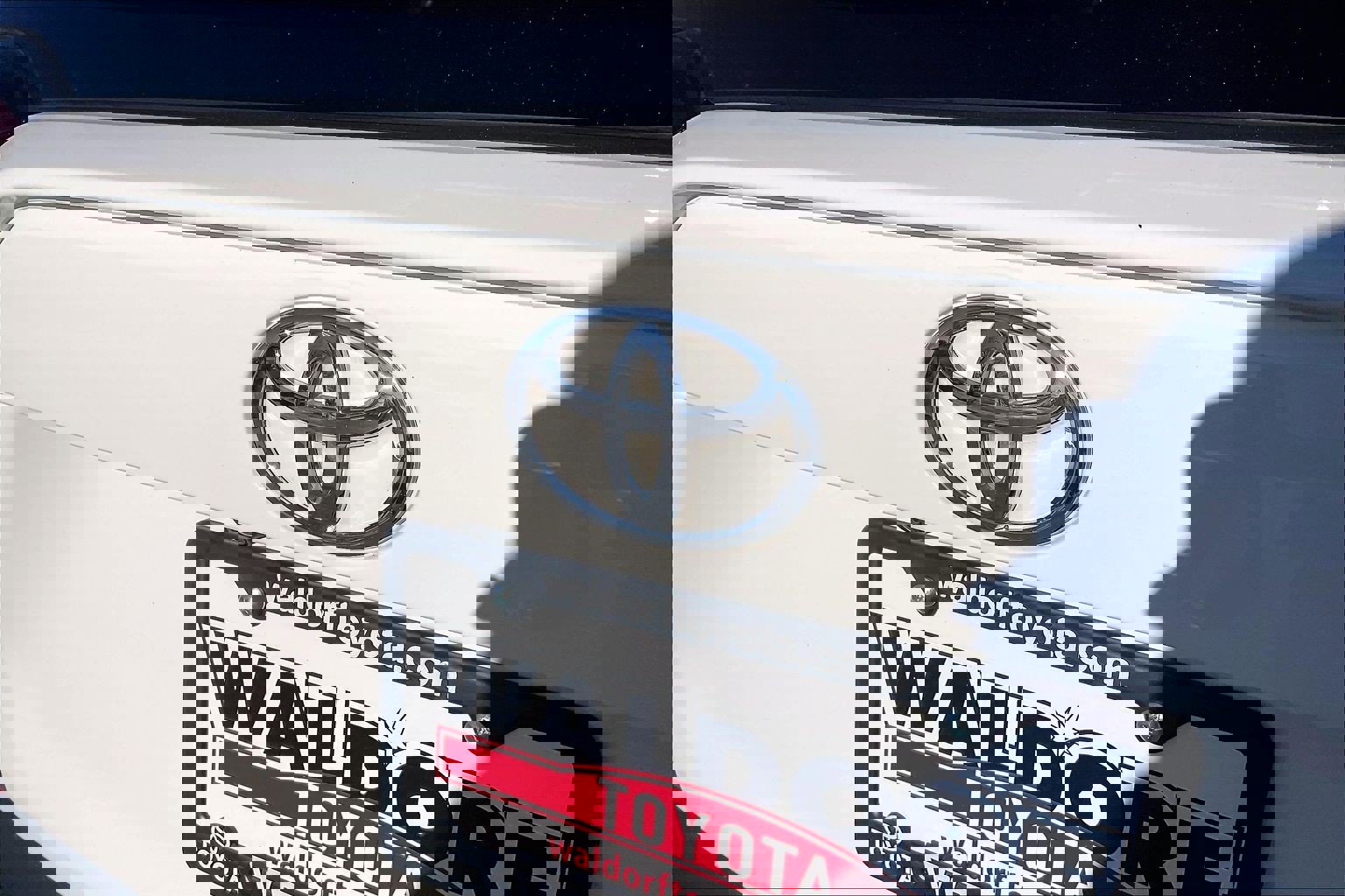 Used 2024 Toyota RAV4 XLE image 10