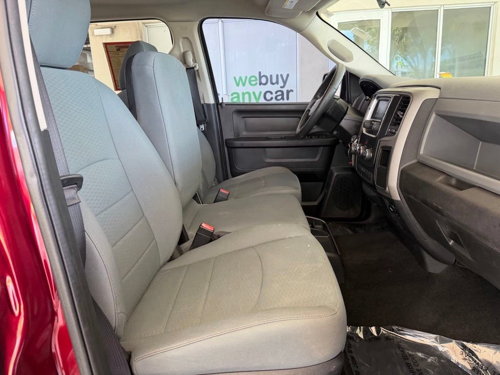 Used 2017 RAM 1500 Express w/ Express Value Package RWD image 21
