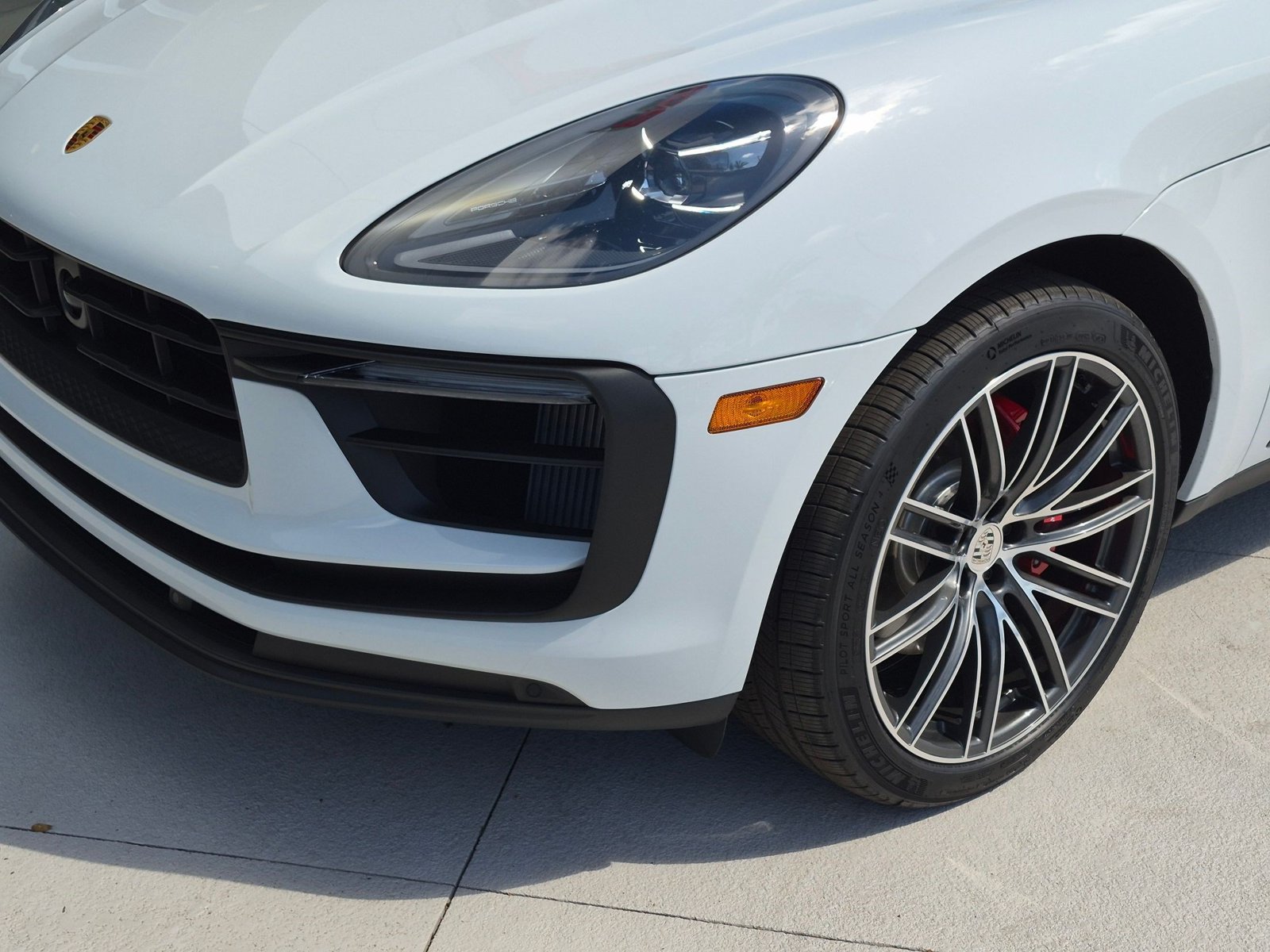 New 2026 Porsche Macan S AWD/4WD image 11