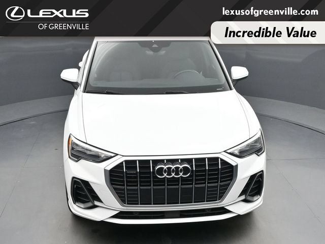 Used 2020 Audi Q3 2.0T Premium w/ Convenience Package AWD/4WD image 17