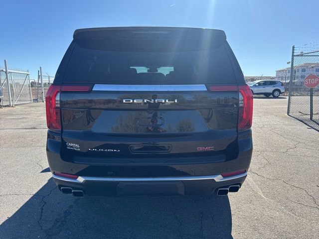 Used 2025 GMC Yukon XL Denali w/ Sun & Power Step Package AWD/4WD image 6