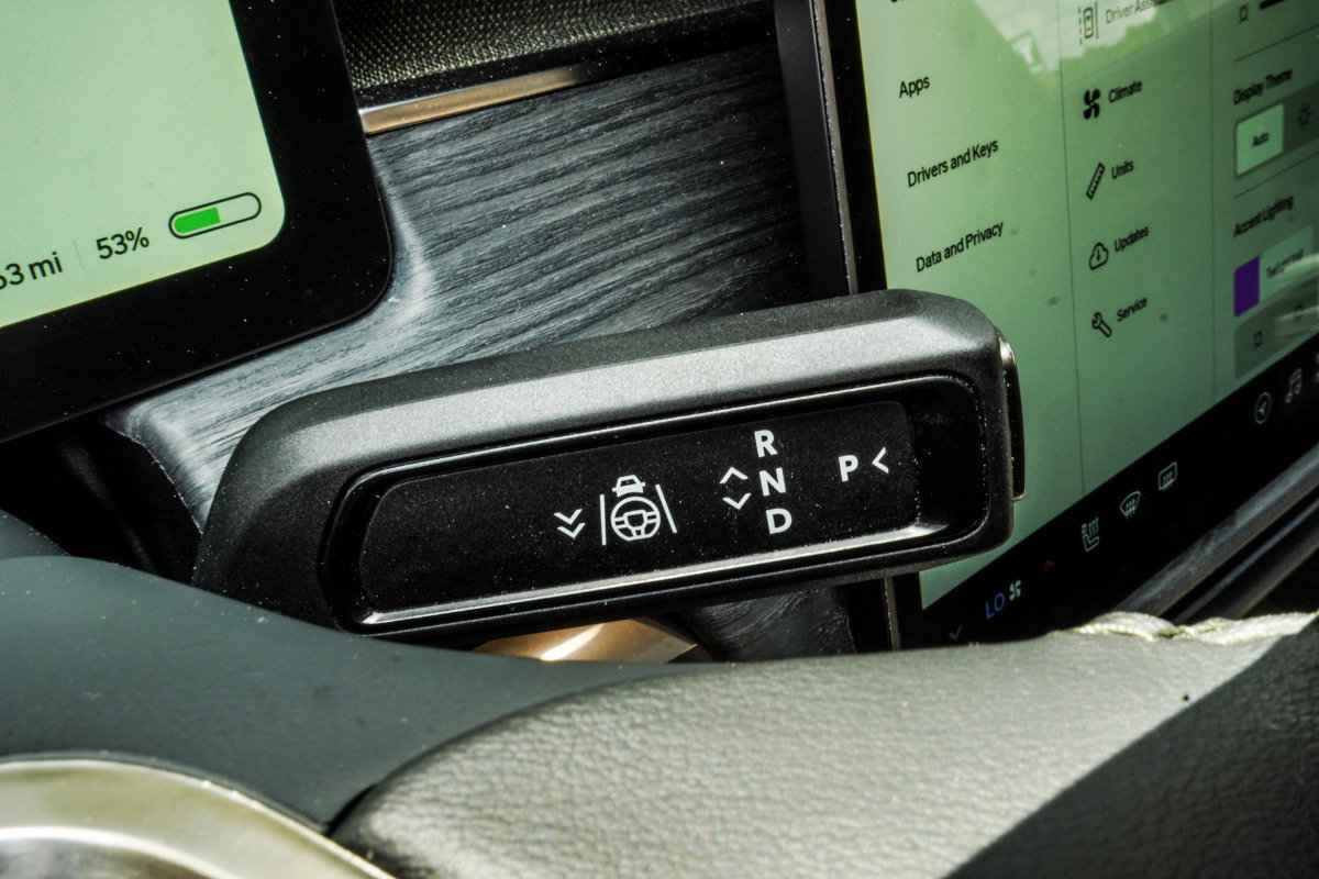 Used 2024 Rivian R1S Adventure Quad AWD/4WD image 29