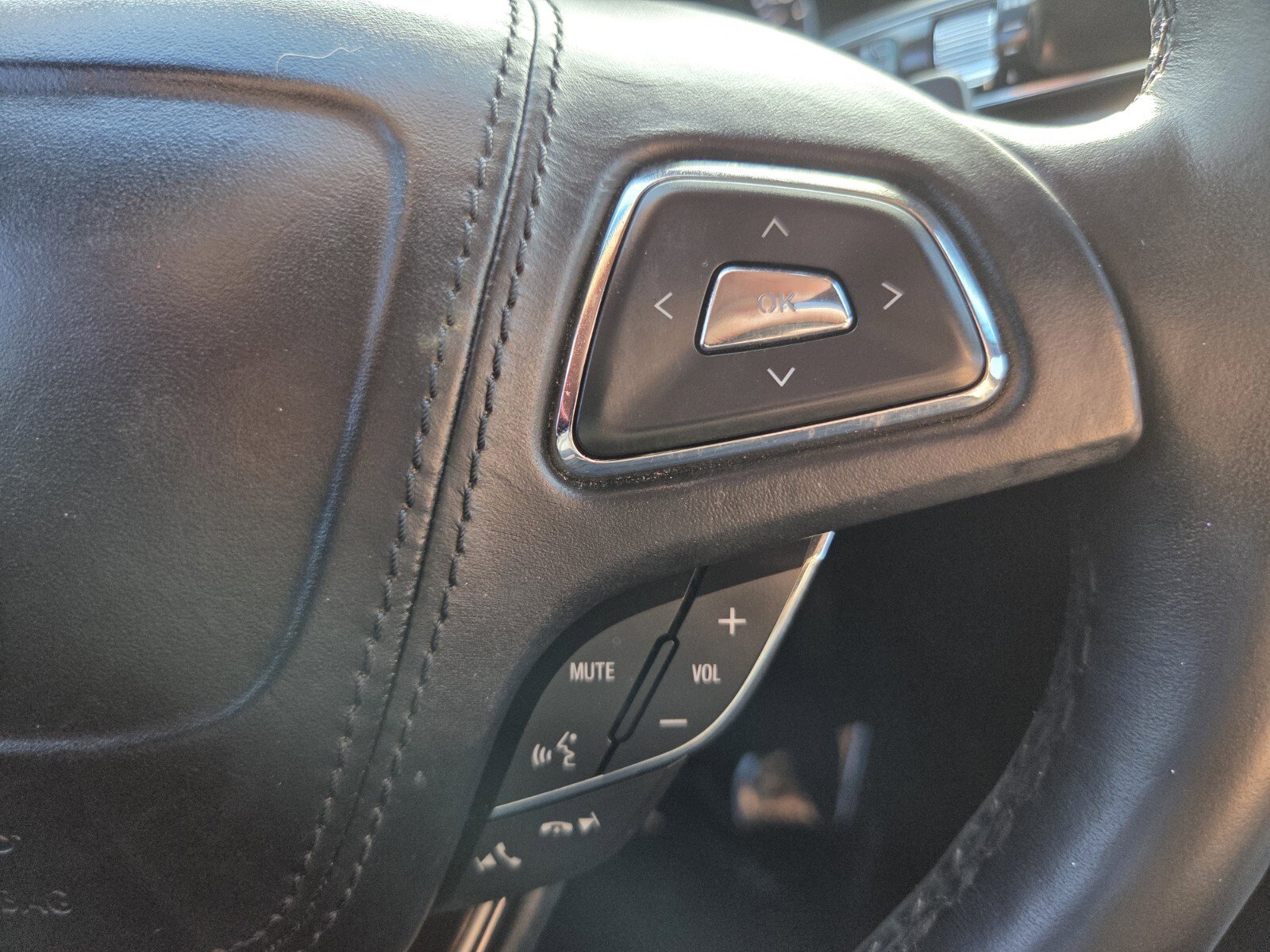 Used 2020 Lincoln MKZ Reserve w/ Elements Package image 27