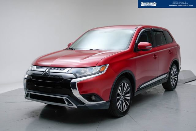 Used 2019 Mitsubishi Outlander SE