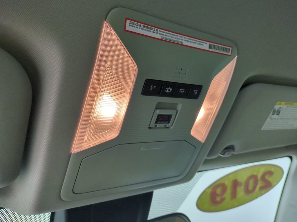 Used 2019 Toyota RAV4 LE image 21