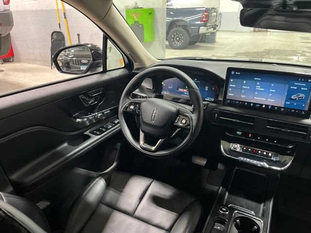 Used 2023 Lincoln Corsair AWD w/ Equipment Group 101A image 59