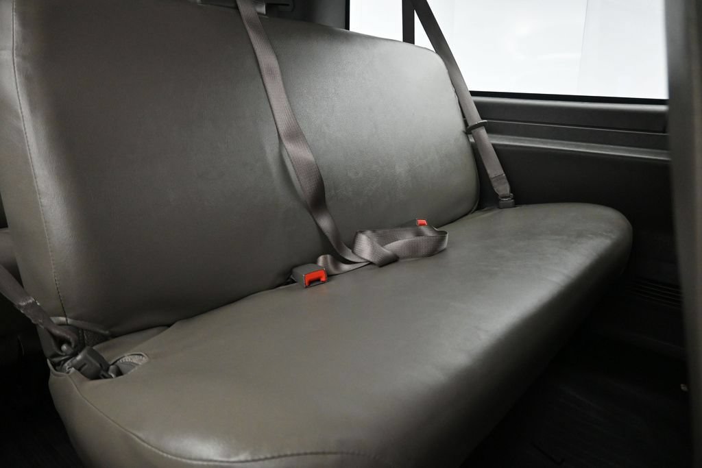 Used 2023 Chevrolet Express 3500 LS RWD image 33