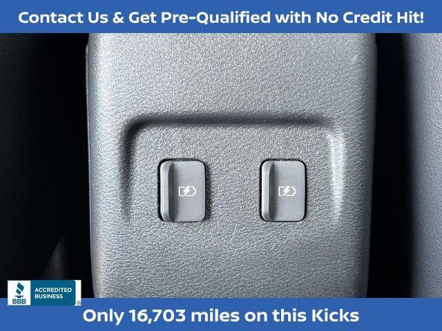 Certified 2023 Nissan Kicks SR w/ SR Premium Package FWD image 19
