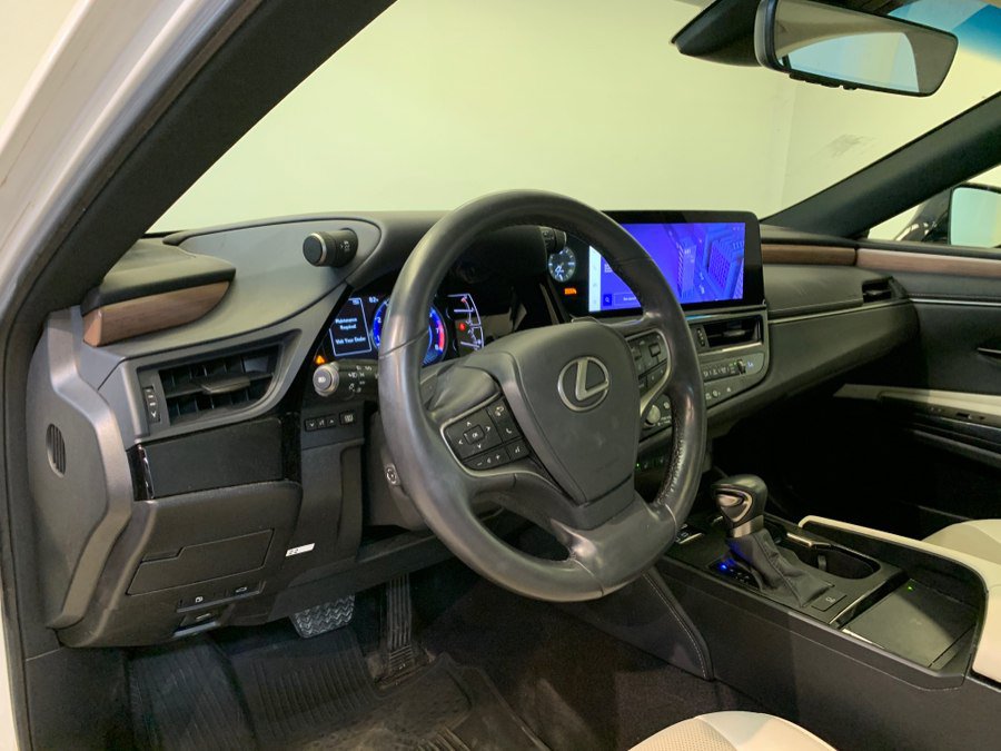 Used 2023 Lexus ES 350 w/ Premium Package FWD image 17